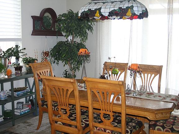dining area great room