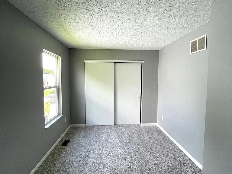 6342 Whims Rd — Photo 10