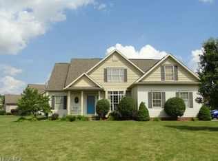 2832 Shallowford Rd NE, Canton, OH 44721