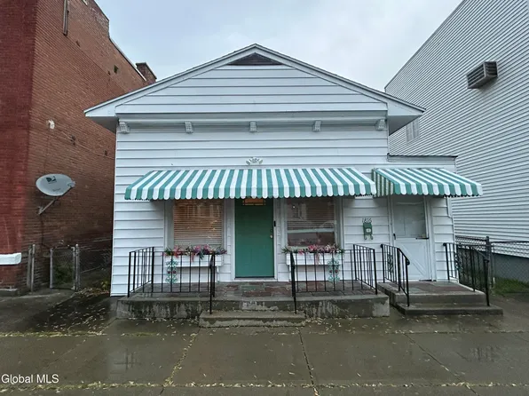 1816 4th Avenue, Watervliet, NY 12189