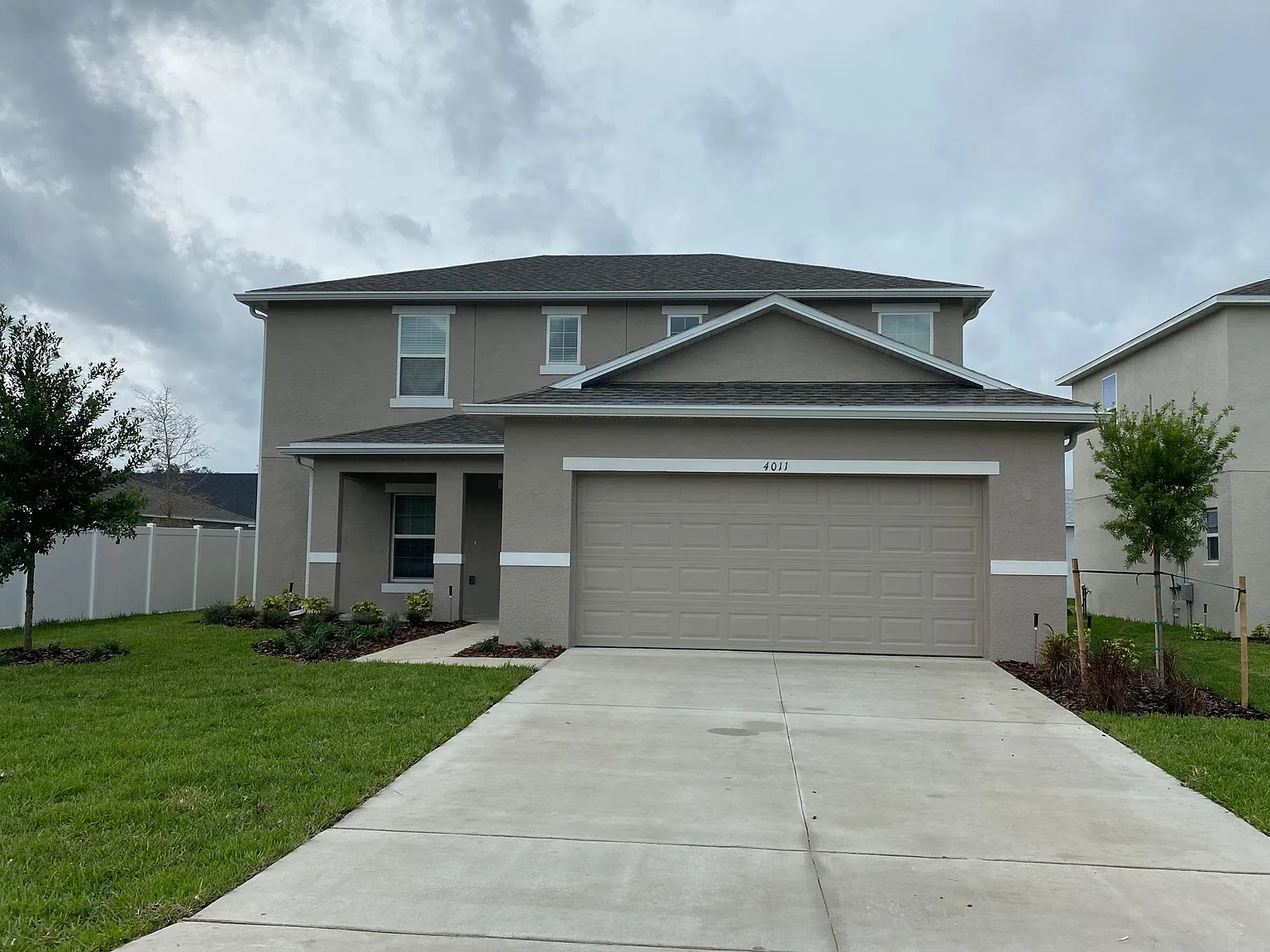 4 bed, 2766 sqft, $2,700 — Photo 1