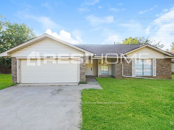3rd image of 2503 Smouldering Wood Dr