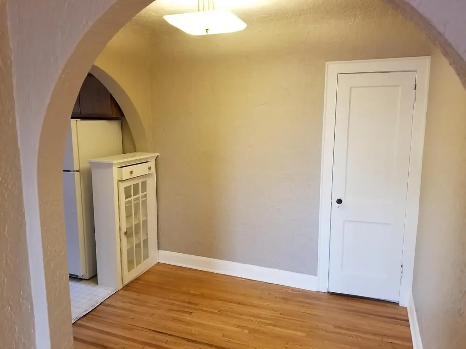 Historic Greystone Apartments — Photo 3