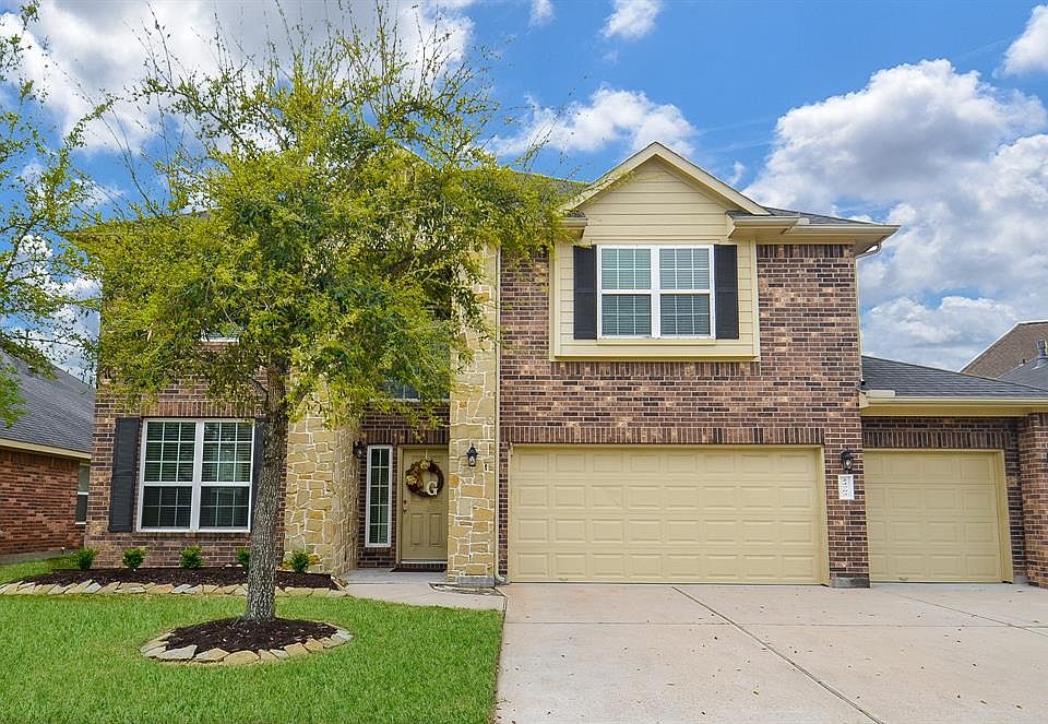 1st image of 24703 Mason Knights Ct