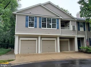 11400 Windleaf Ct APT 34, Reston, VA 20194