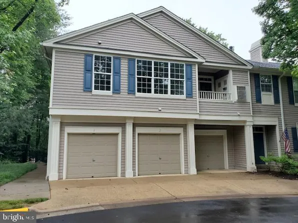 11400 Windleaf Ct APT 34, Reston, VA 20194