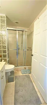 Rented by Voro, LLC | media 12