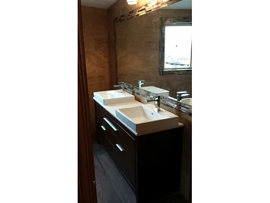 Sold by DONT USE Dreamlife Realty | media 7