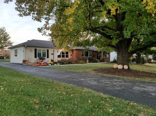 8 Lincord Dr, Saint Louis, MO
