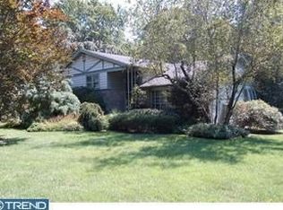 548 Sprague Rd, Narberth, PA 19072