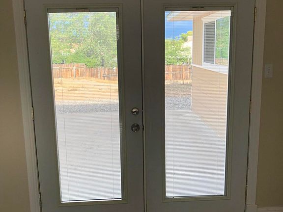 2nd image of 2906 Northwood Dr