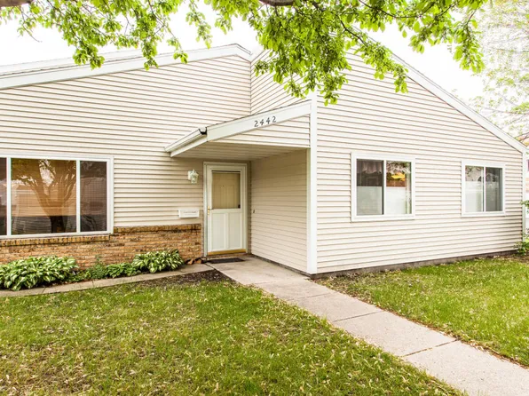 2442 S 23rd St, Grand Forks, ND 58201