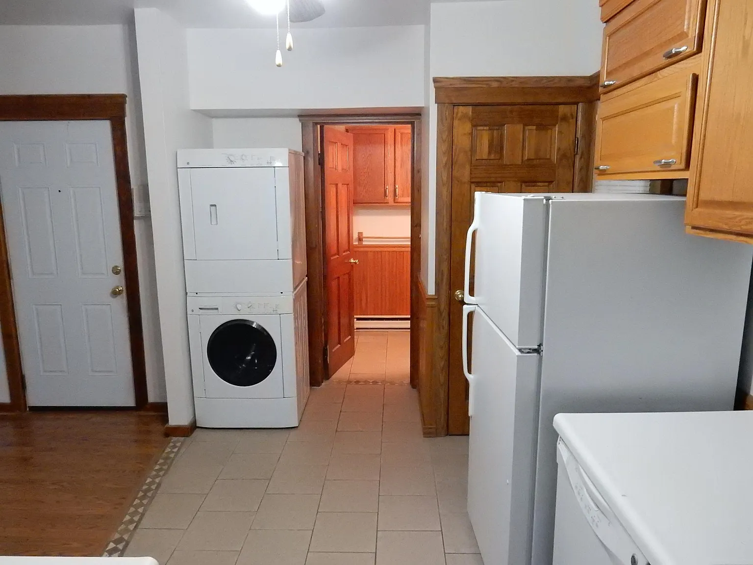 2 bed, 600 sqft, $1,200 — Photo 4