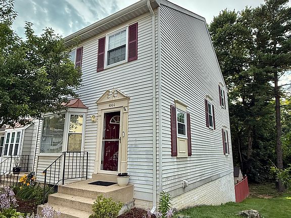 2nd image of 5500 Woodlawn Manor Ct