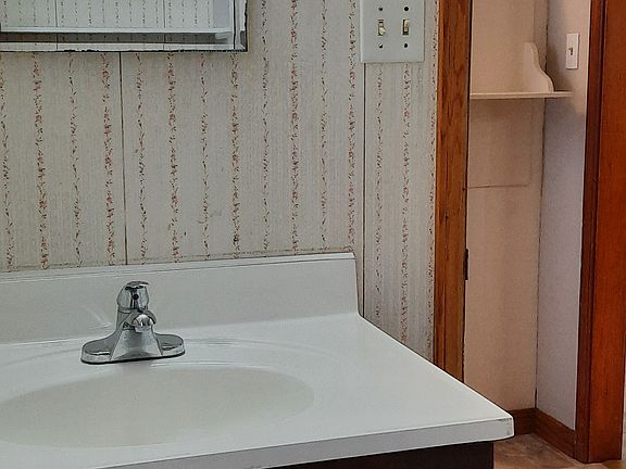 Bathroom #2