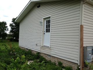 2nd image of 3693 Hendricks Dr NW