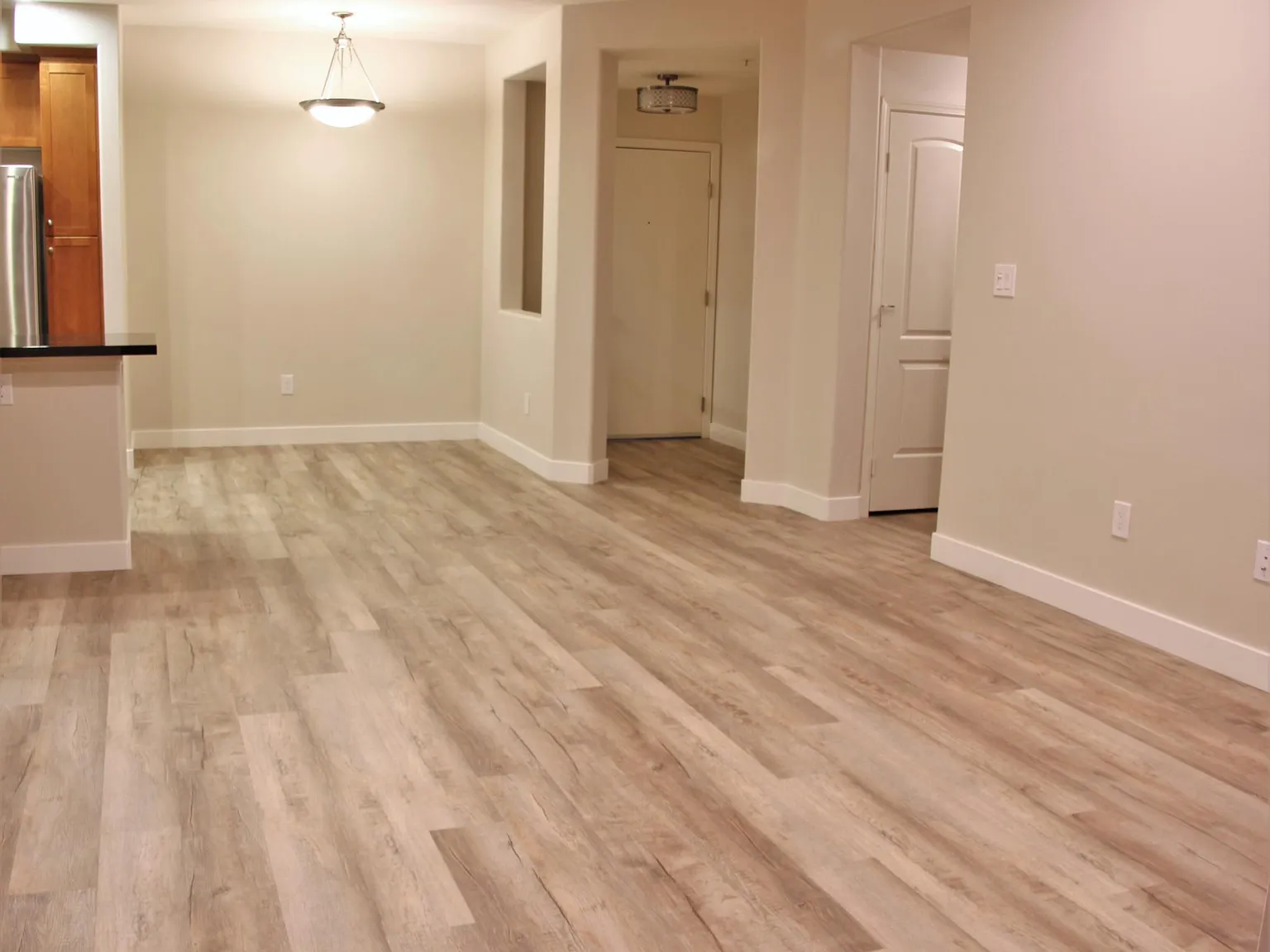 360 W Avenue 26 — Photo 4