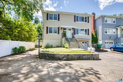 8 Ridge Pl #1 Photo 1