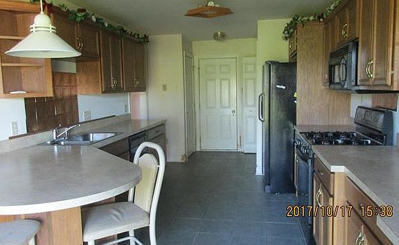 3rd image of 1822 Merlot Dr