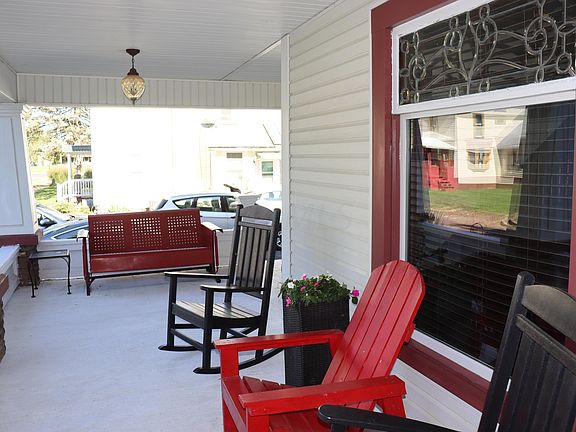 2nd image of 47 Landrum Ave