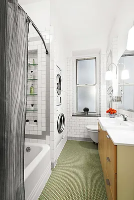 Sold by Compass | media 22