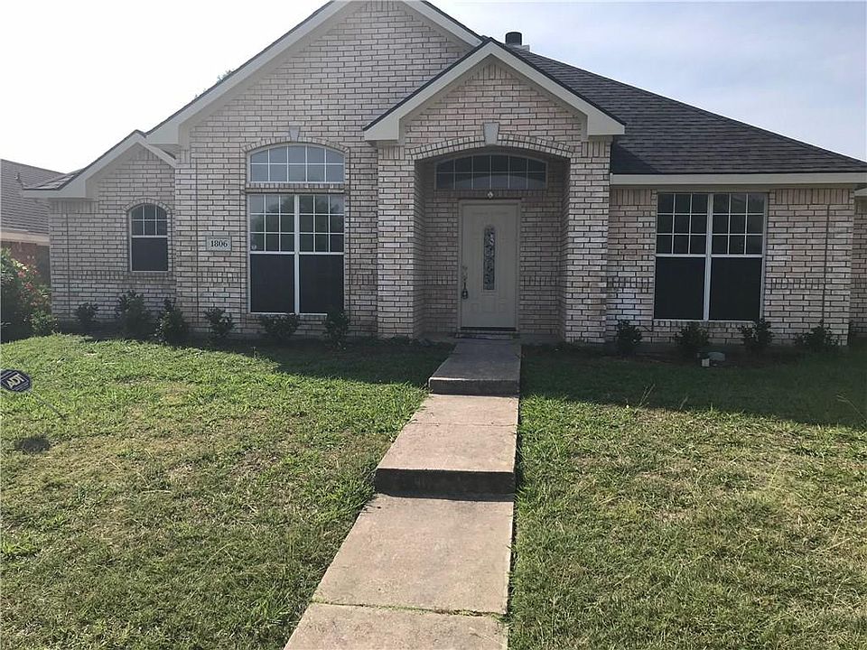 1st image of 1806 Hillwood Dr