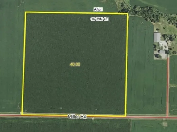 Section 36 Miller Rd, Hinckley, IL 60520