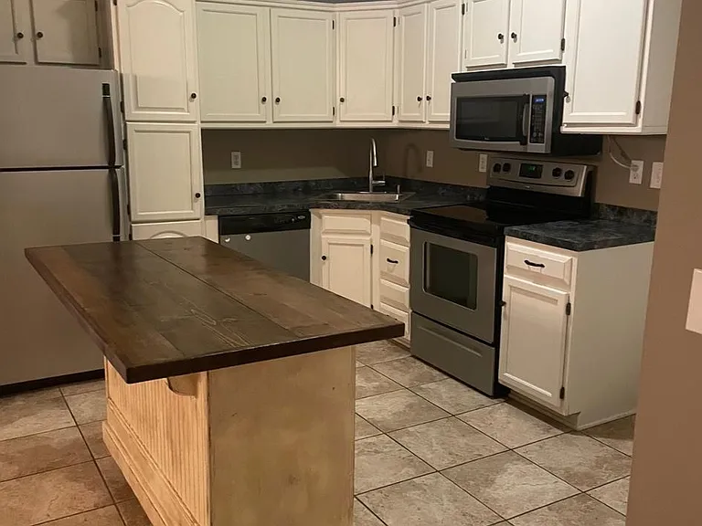 109 T St — Photo 19