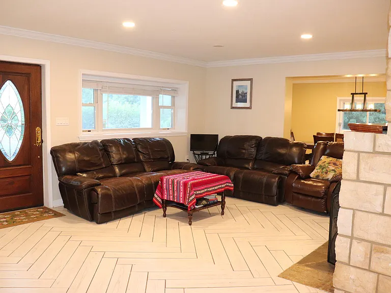 35065 Charles Town Pike — Photo 11