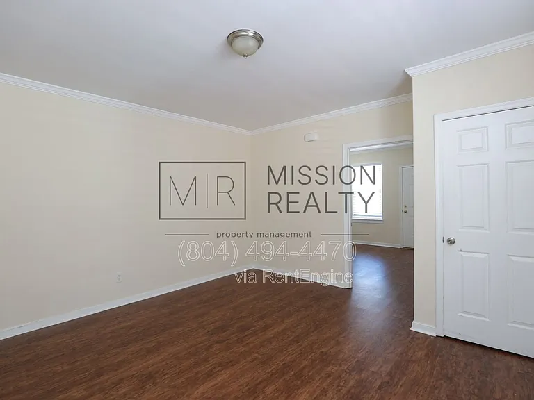 1402 Bainbridge St #B — Photo 5