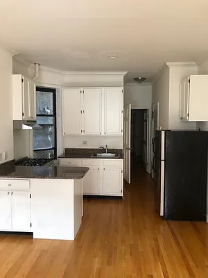 Rented by Skyline Realty LLC II | media 18