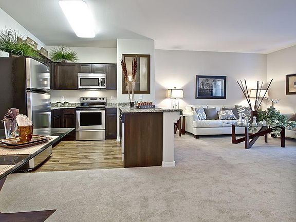 3rd image of 10200 Giles St APT 1010