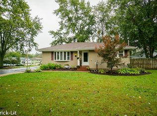 180 E Wood St, New Lenox, IL 60451