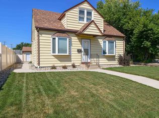 2425 S Duluth Ave, Sioux Falls, SD 57105