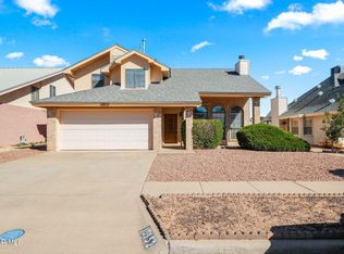 10952 Ernie Banks Dr, El Paso, TX 79934