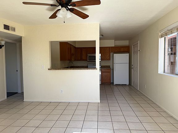 2nd image of 746 E Mission Ln #B
