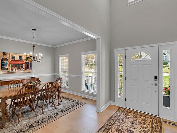 4th image of 9 Shannon Creek Ct