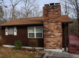 1012 Port Perry Dr, Perryville, MO 63775