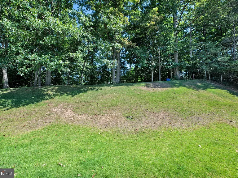 8812 Churchfield Ln — Photo 24