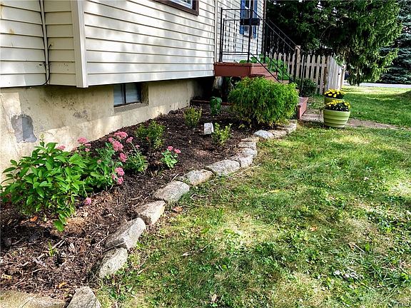 5th image of 114 Arbordale Pl