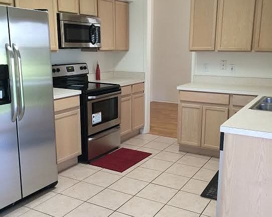 2nd image of 1840 Pine Bay Dr