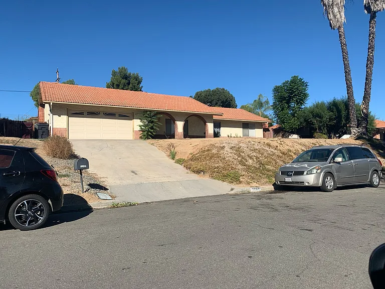 11564 Cornell Ave — Photo 9