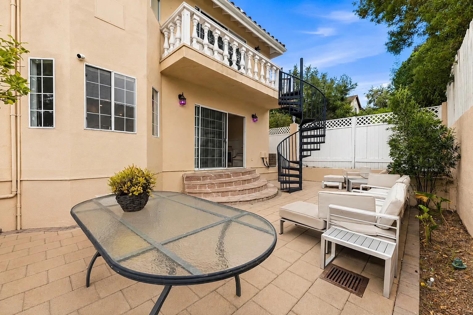 3561 Gladiola Dr — Photo 4