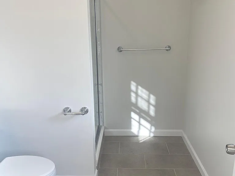 81 Diamond St #2 — Photo 6
