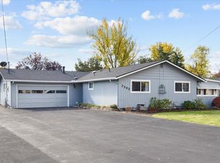 2393 Stearns Way, Medford, OR 97501