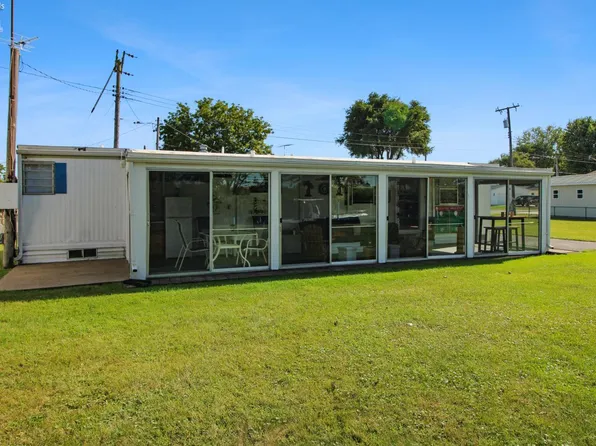 2825 W Rising Sun St #2835, Pt Clinton, OH 43452