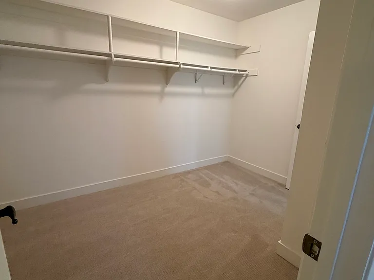 18241 Andrea Cir N #2 — Photo 23