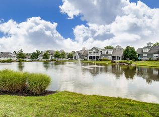 14881 Harbor Point Dr E, Thornville, OH 43076