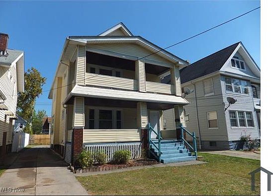 1st image of 3425 W 95th St