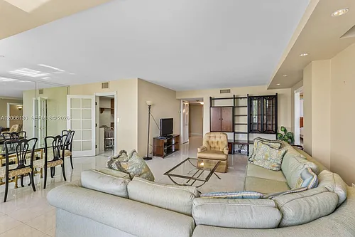 1420 NE Brickell Bay Dr #601A Photo 1 1420 NE Brickell Bay Dr #601A Photo 1